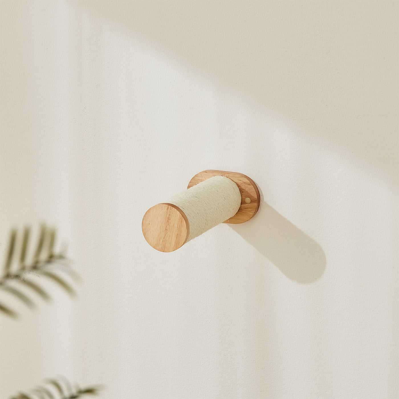 Discover our Luxurious and Stylish Malmo Cog Step Wall Climber. Features Allows it to Blend into Any Home, Encourages Natural Scratching and Great to combine with other Malmo wall Mounts. Perfect for Kittens and Cats under 15kg. Now Available at Lords & Labradors