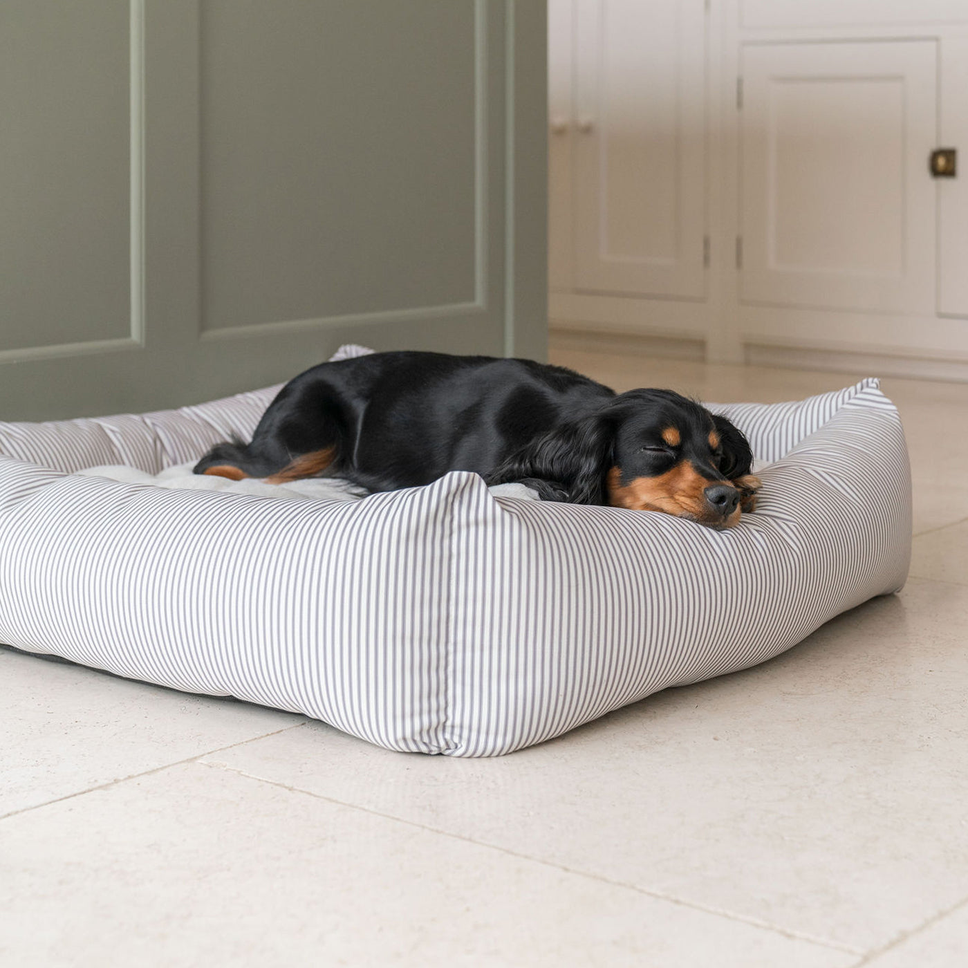 Box Bed For Dogs in Regency Stripe by Lords & Labradors