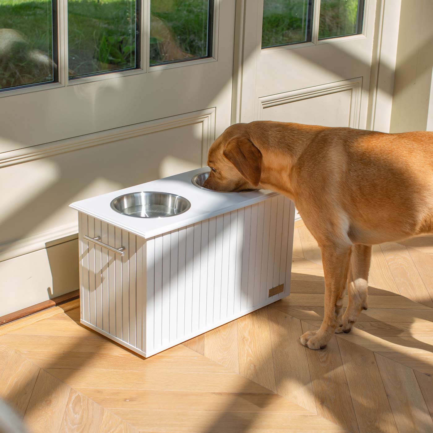 Wooden Pet Feeder in White by Lords & Labradors