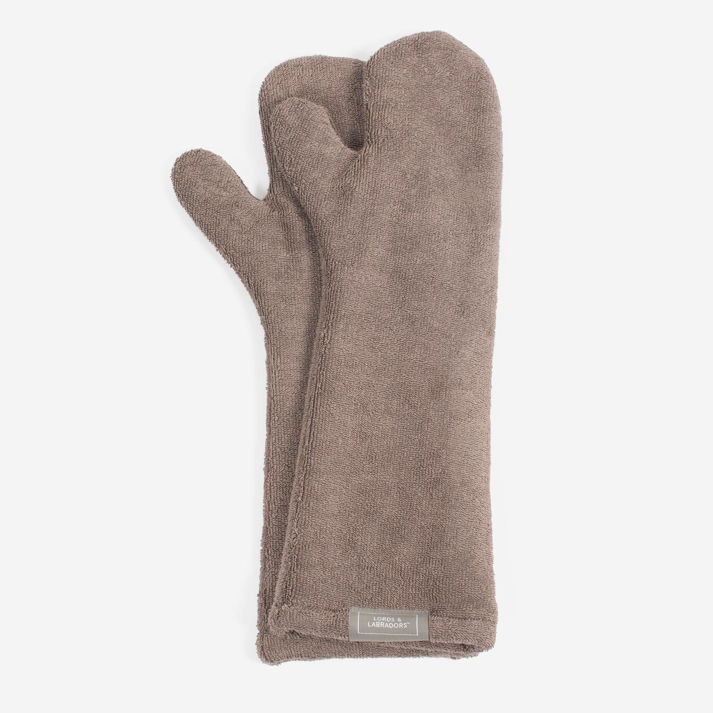 Introducing the ultimate bamboo dog drying mitts in beautiful Mole (Brown), made from luxurious bamboo to aid sensitive skin featuring universal size to fit all with super absorbent material for easy pet drying! The perfect dog drying gloves, available now at Lords & Labradors, In four colours!