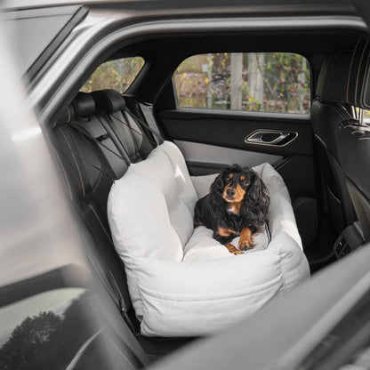 Embark on the perfect pet travel with our luxury Double Easy Traveller Seat! Featuring removable inner cushion with with cover for easy cleaning! Available now at Lords & Labradors    