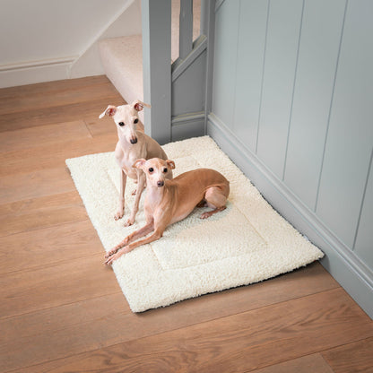 Present your furry friend with the perfect pet mattress featuring thick padding for the ultimate comfort! The luxury hottie mat is ideal for pet travel, available now at Lords & Labradors    