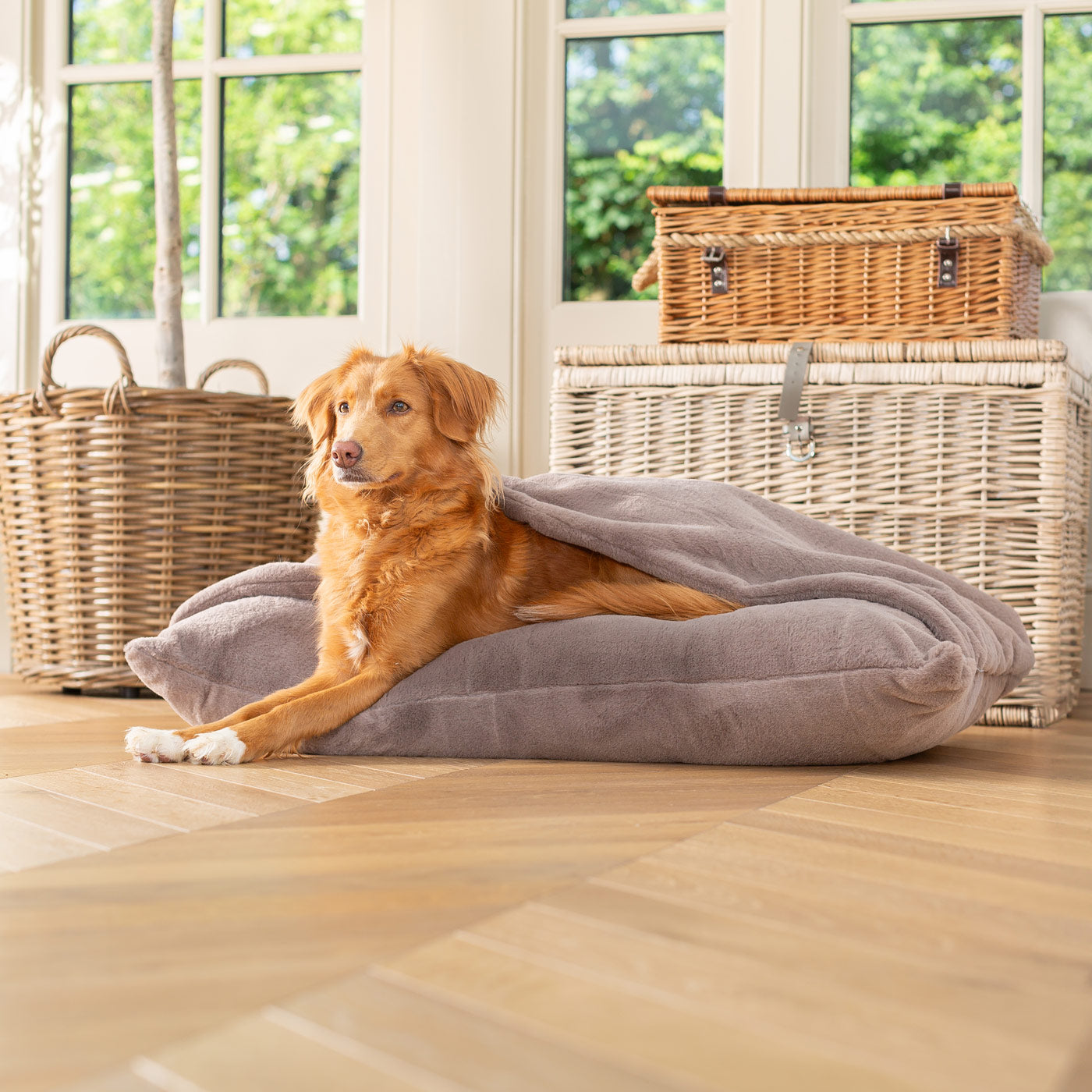 Sleepy Burrows Bed in Calming Anti-Anxiety Fawn Faux Fur by Lords & Labradors