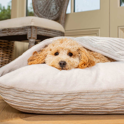 Sleepy Burrows Bed In Light Grey Essentials Plush By Lords & Labradors