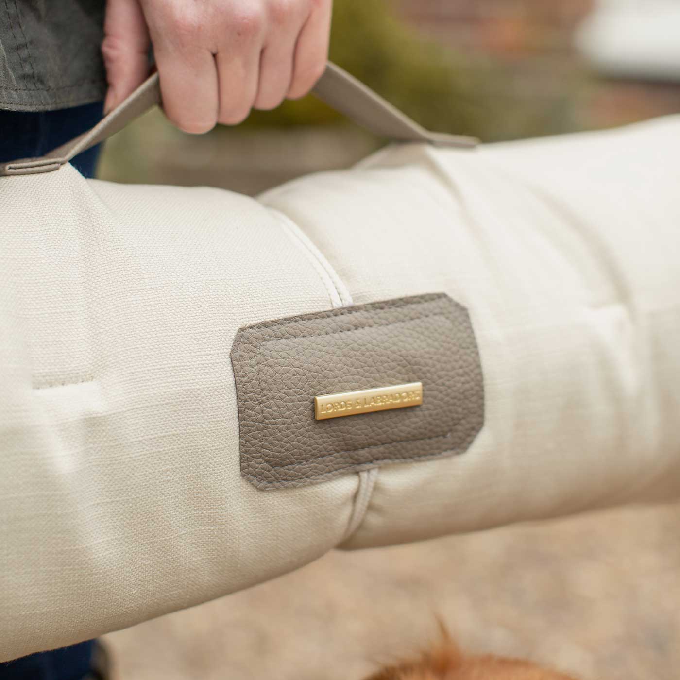 Embark on the perfect pet travel with our luxury Travel Mat in Savanna Bone! Featuring a Carry handle for on the move once Rolled up for easy storage, can be used as a seat cover, boot mat or travel bed! Available now at Lords & Labradors