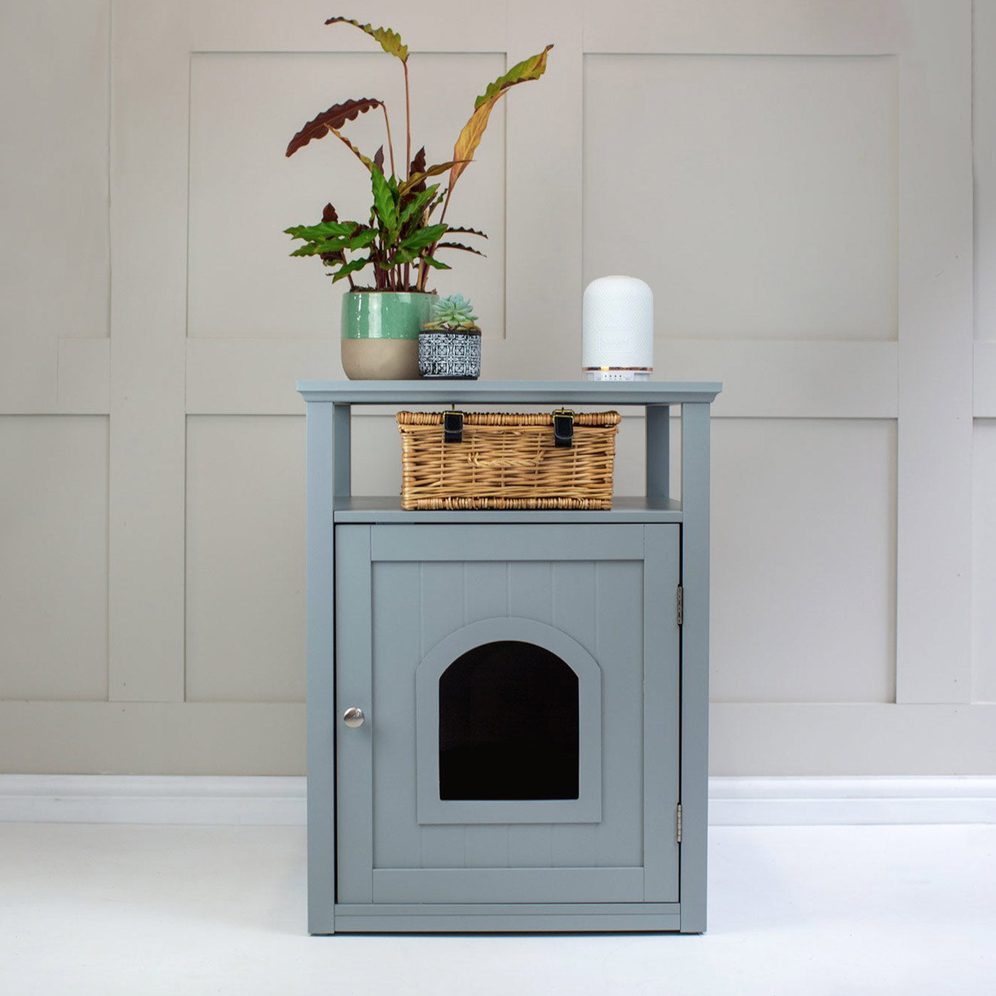 Discover The Perfect Multi-Functional Cat Washroom, Featuring Hinged Door for a Discreet Cat Loo. Suitable for All Cat Breeds! Made From Durable Wood to Ensure a Stylish Finish That Suits Any Home Decor! Includes a Complimentary Litter Tray. Available In Grey & White Now at Lords & Labradors    