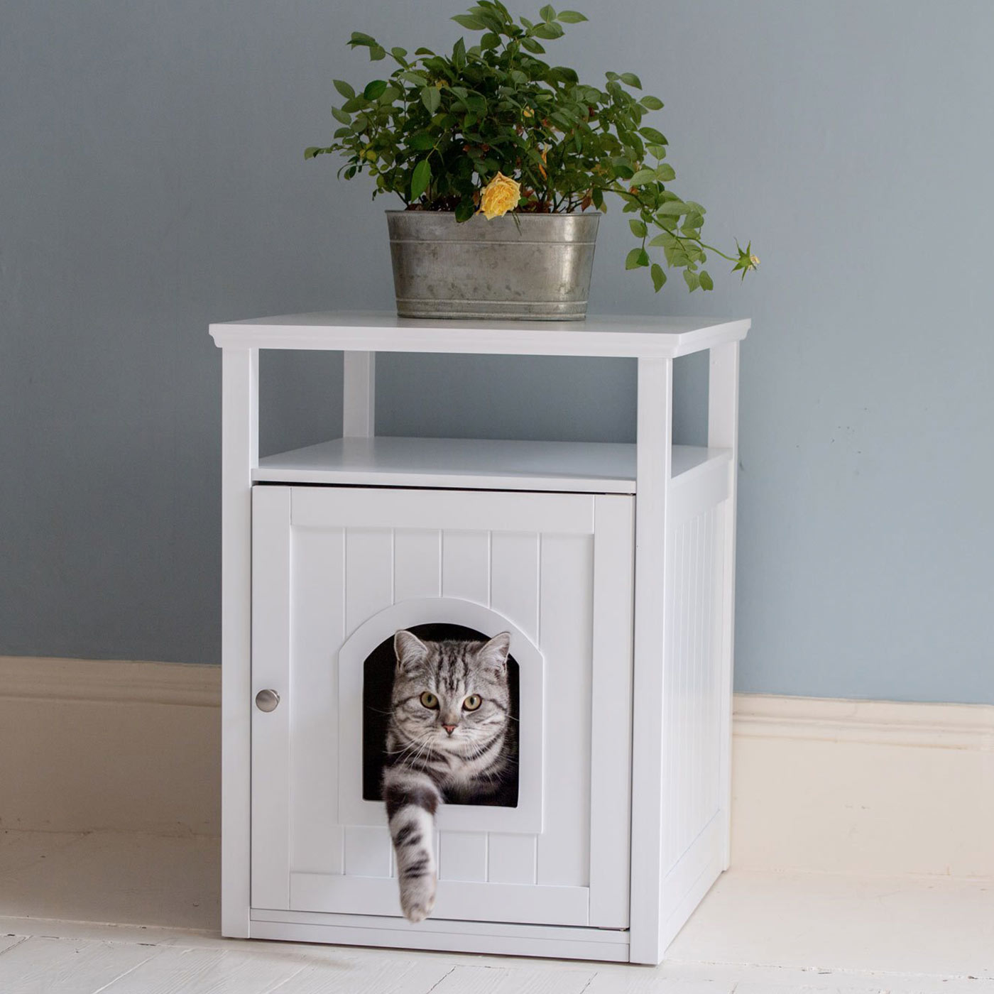 Discover The Perfect Multi-Functional Cat Washroom, Featuring Hinged Door for a Discreet Cat Loo. Suitable for All Cat Breeds! Made From Durable Wood to Ensure a Stylish Finish That Suits Any Home Decor! Includes a Complimentary Litter Tray. Available In Grey & White Now at Lords & Labradors    